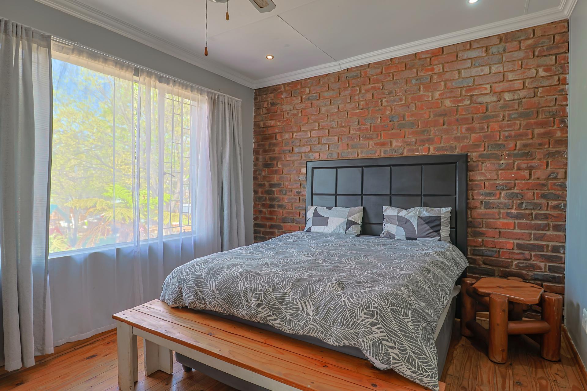  of property in Pierre van Ryneveld