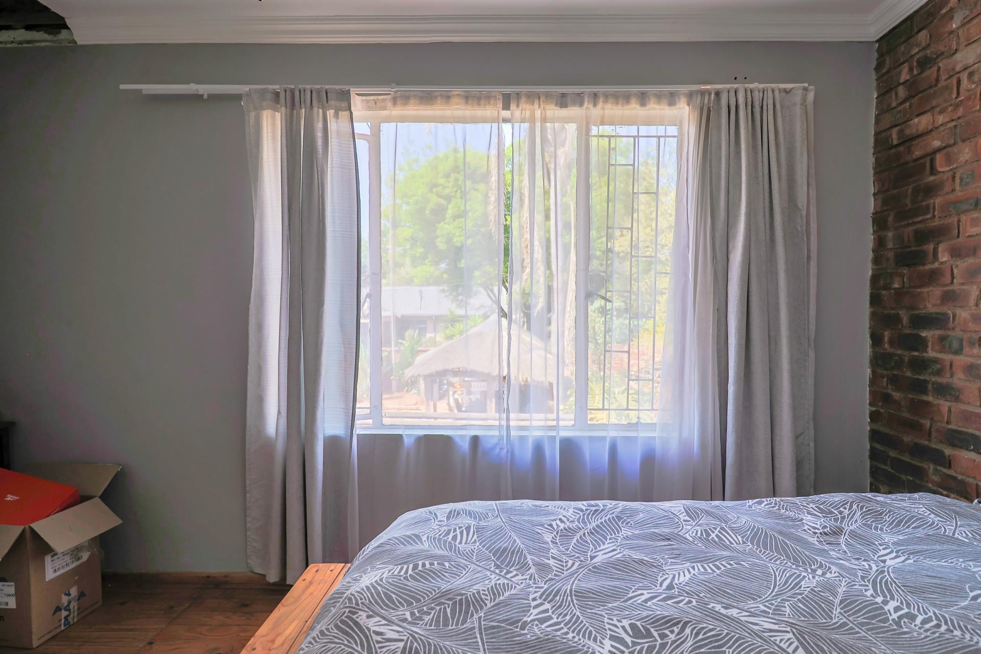  of property in Pierre van Ryneveld