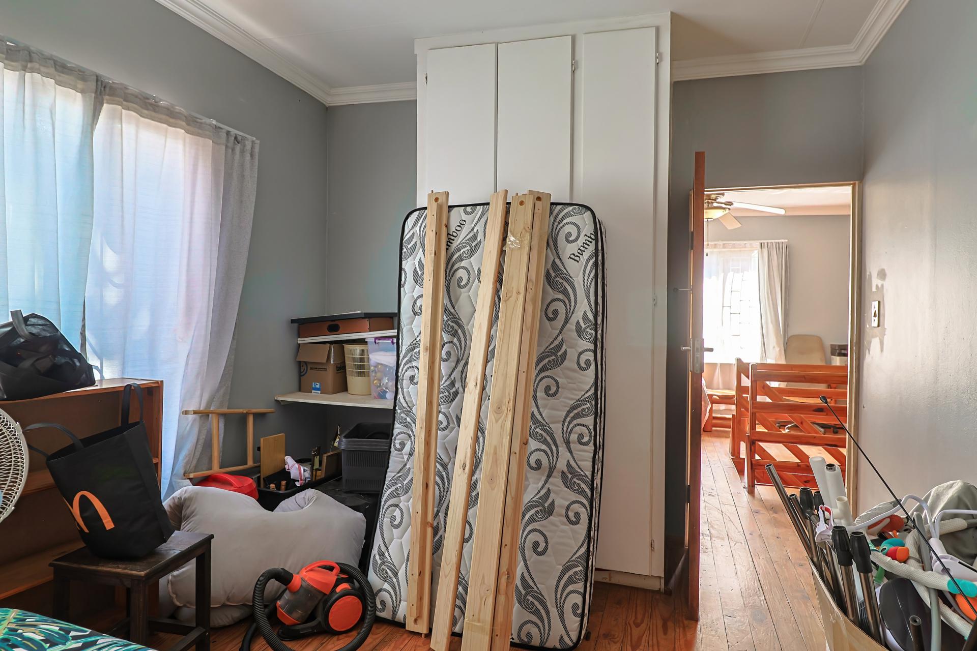  of property in Pierre van Ryneveld