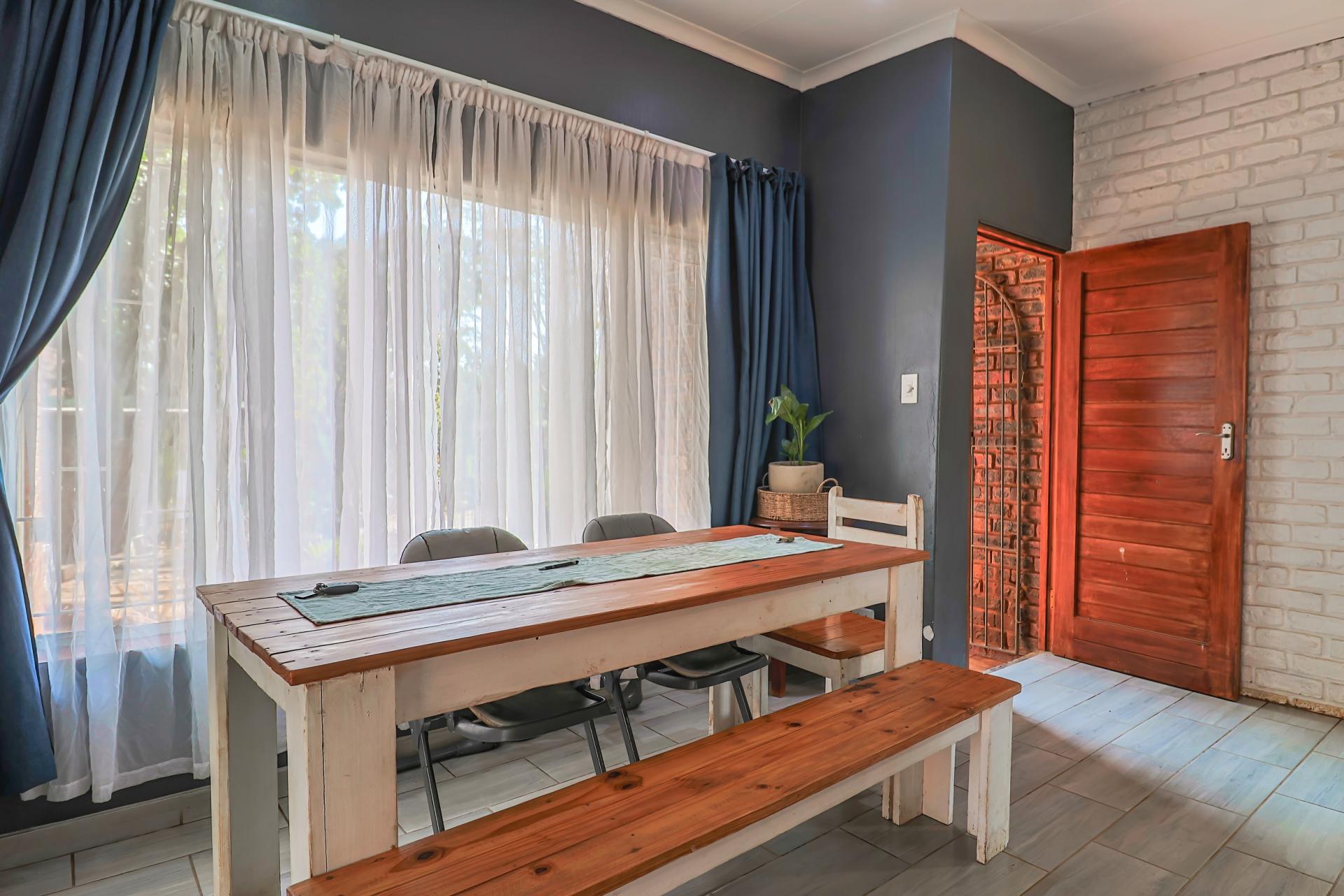  of property in Pierre van Ryneveld