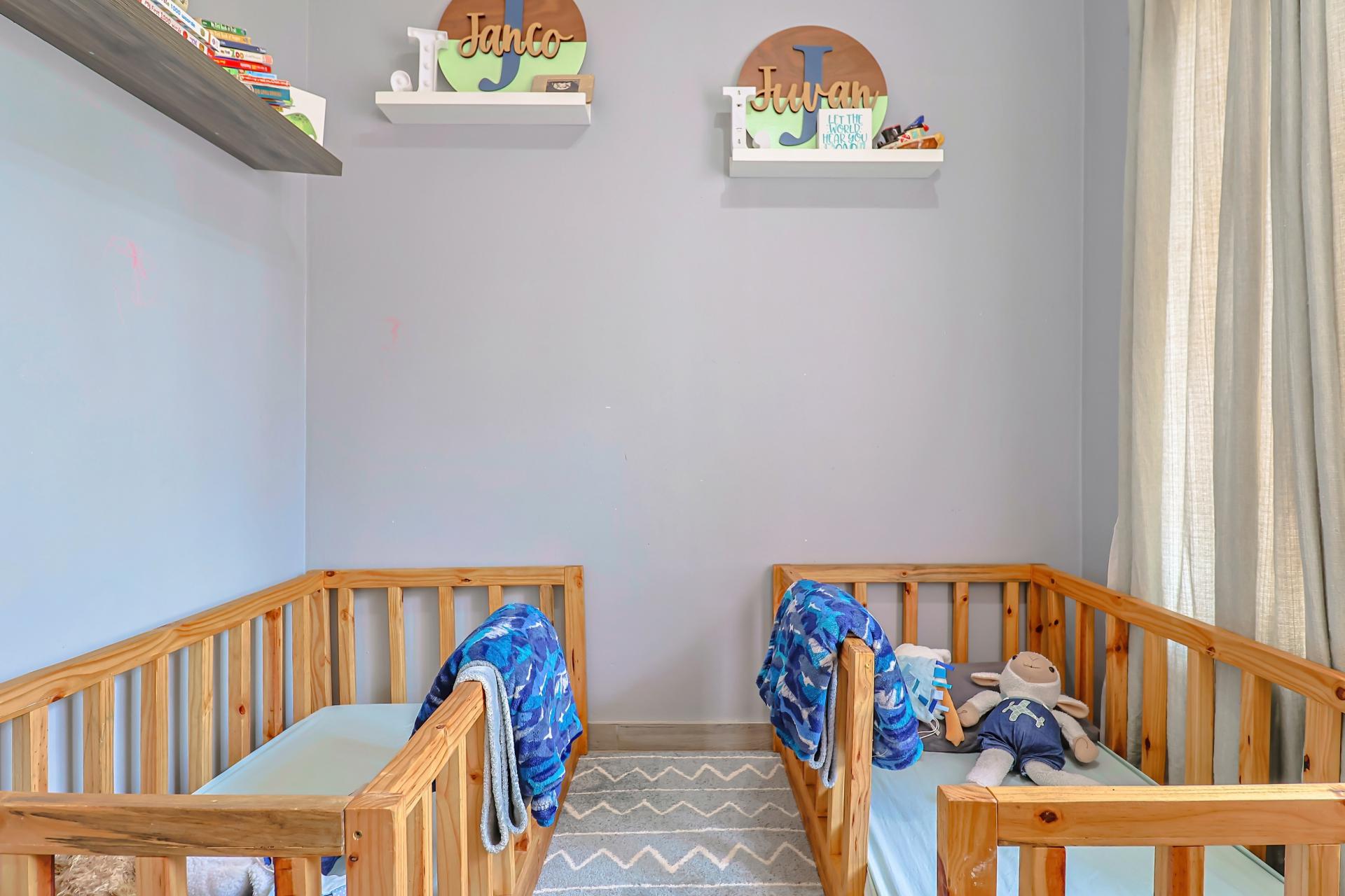  of property in Pierre van Ryneveld