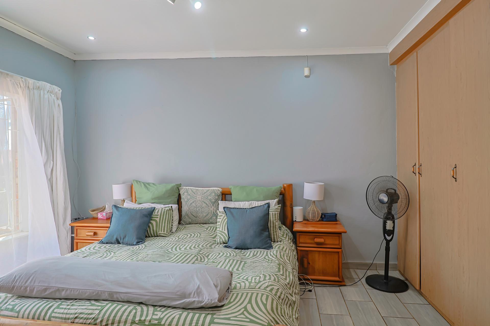  of property in Pierre van Ryneveld