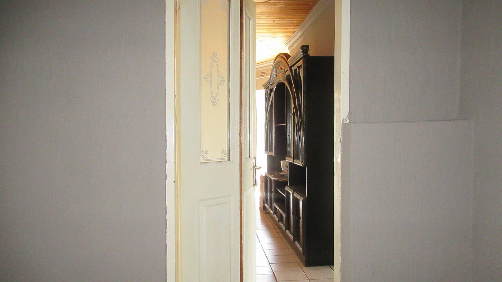 Spaces - 26 square meters of property in Silverfields