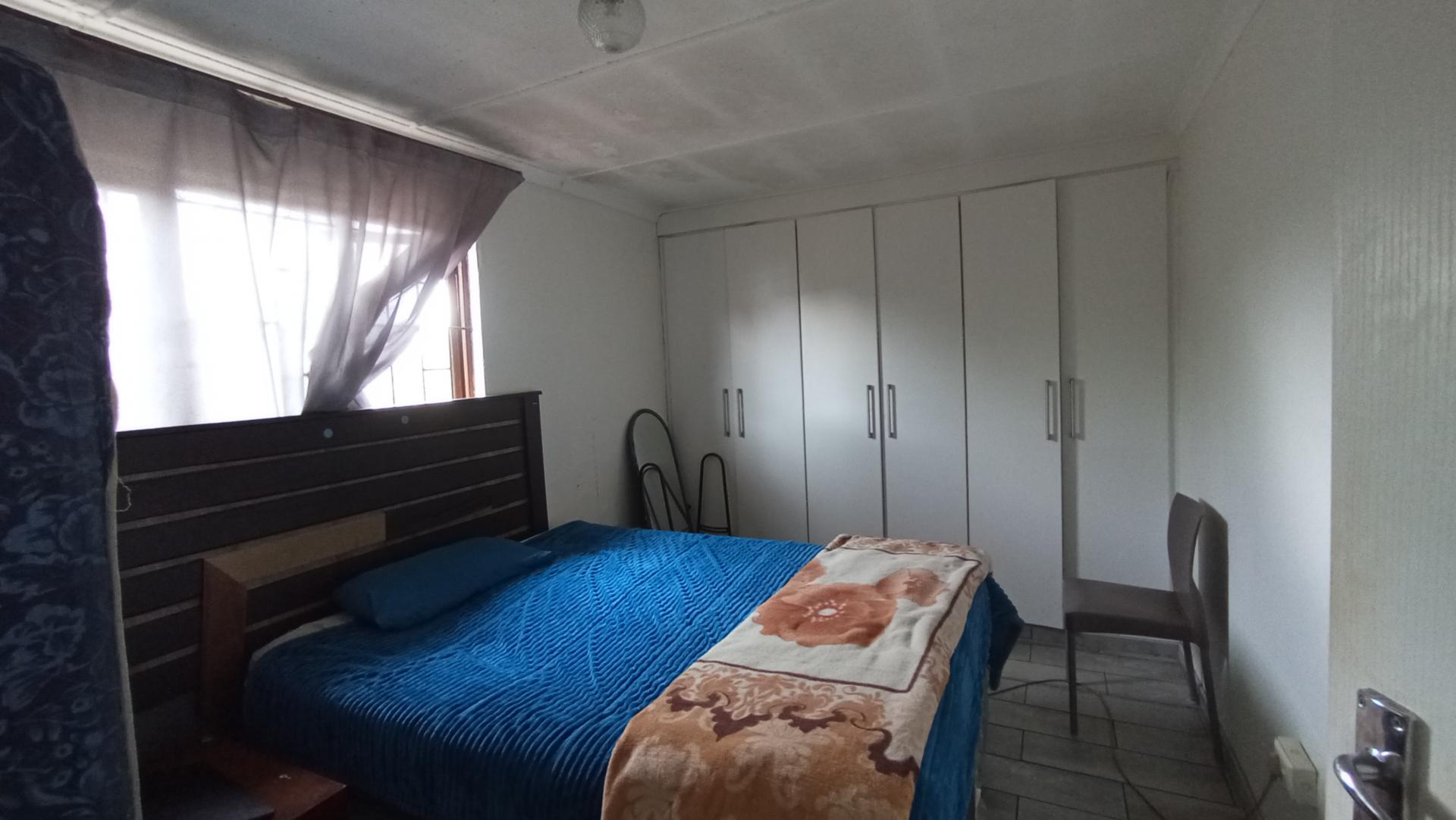 Bed Room 2 - 66 square meters of property in Copesville