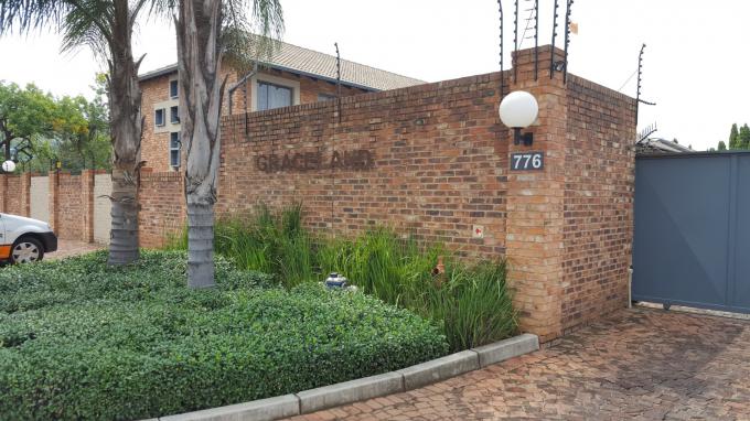 2 Bedroom Apartment for Sale For Sale in Rietfontein - MR693538