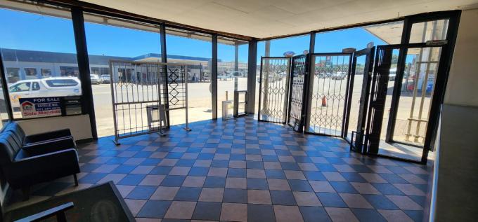 Commercial for Sale For Sale in Ermelo - MR693539