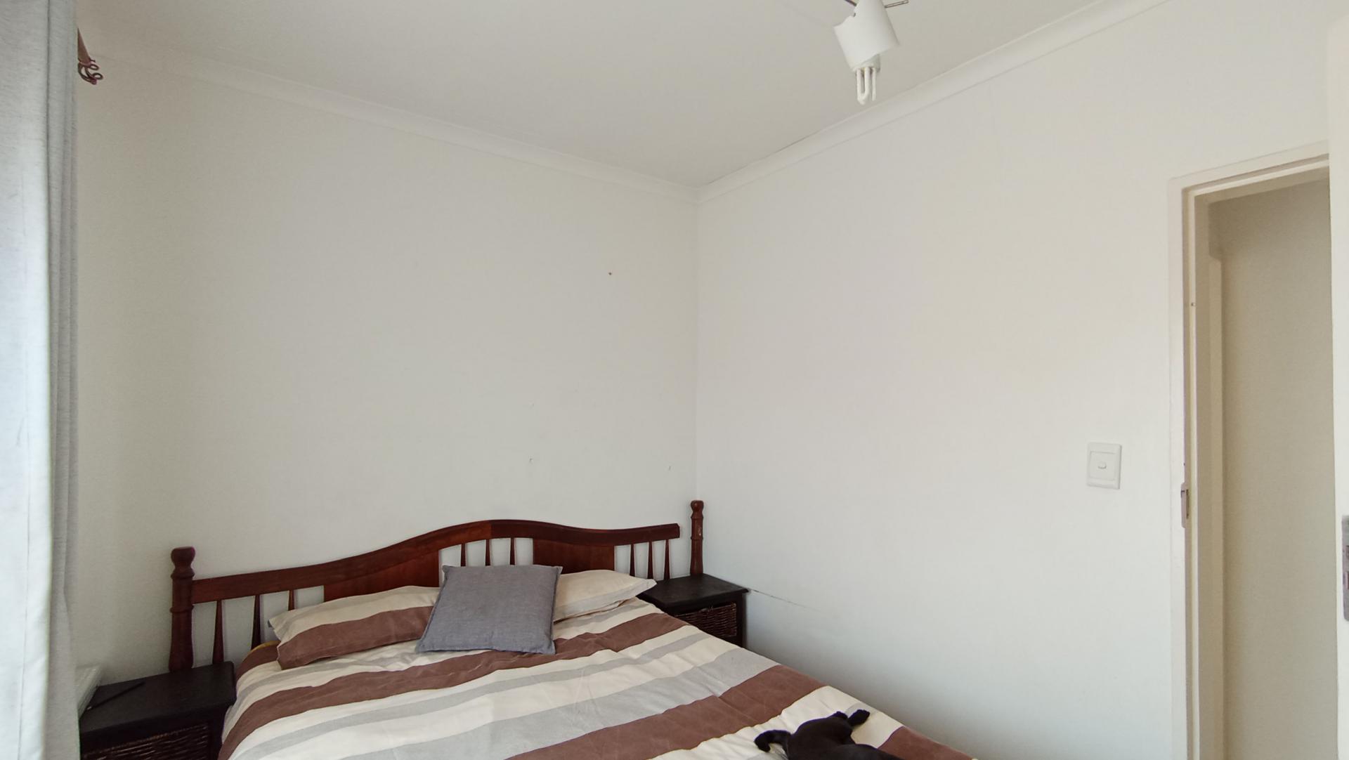 Bed Room 1 - 10 square meters of property in Zandspruit