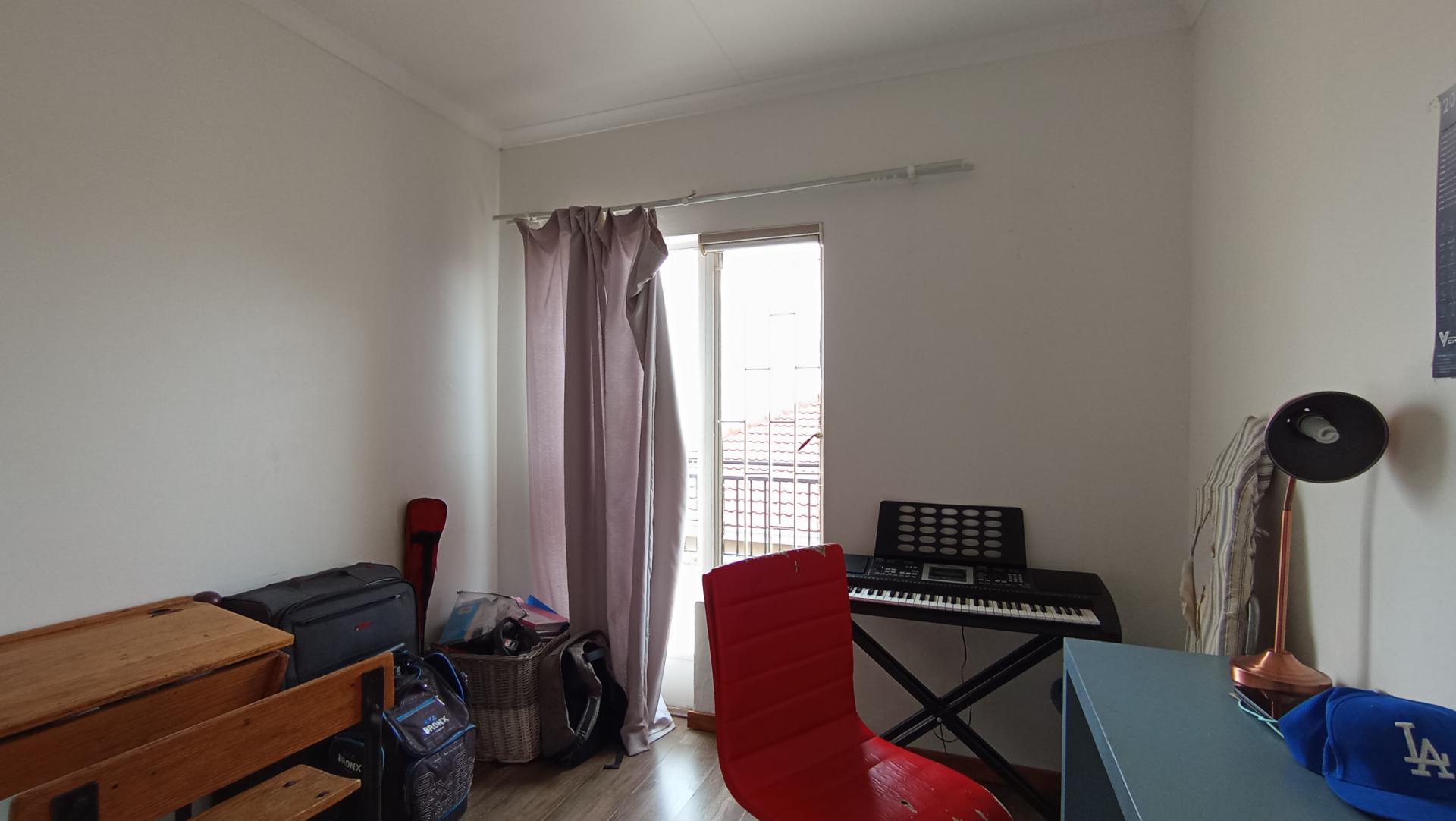 Bed Room 2 - 9 square meters of property in Zandspruit