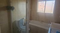 Bathroom 2 of property in Zandspruit