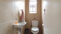 Guest Toilet - 3 square meters of property in Zandspruit