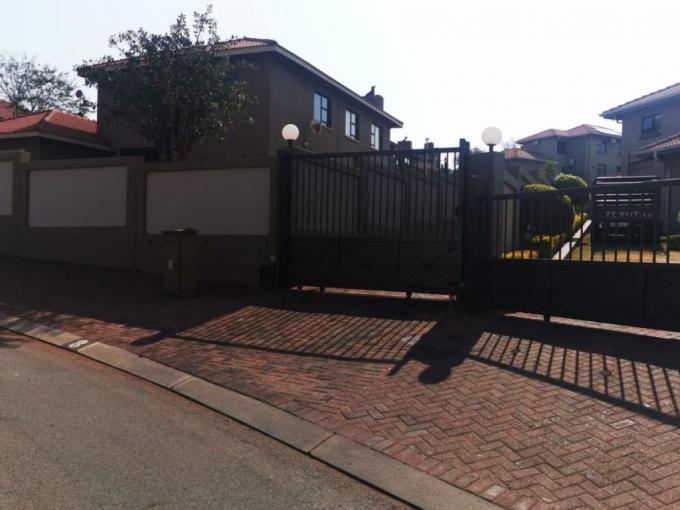 4 Bedroom House for Sale For Sale in Boschdal - MR693558