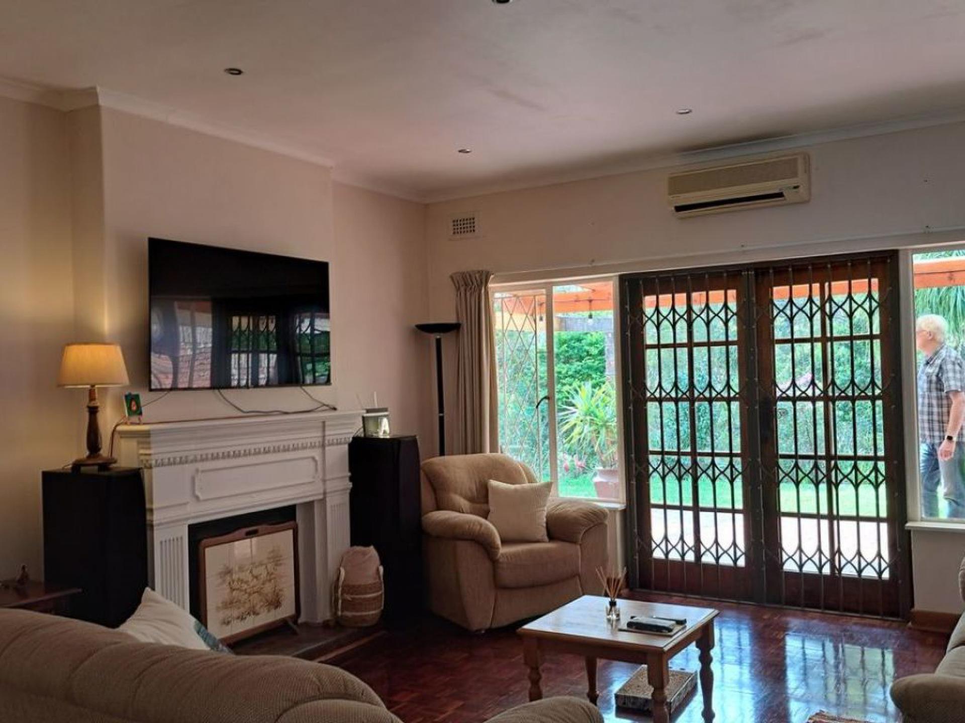  of property in Everton 