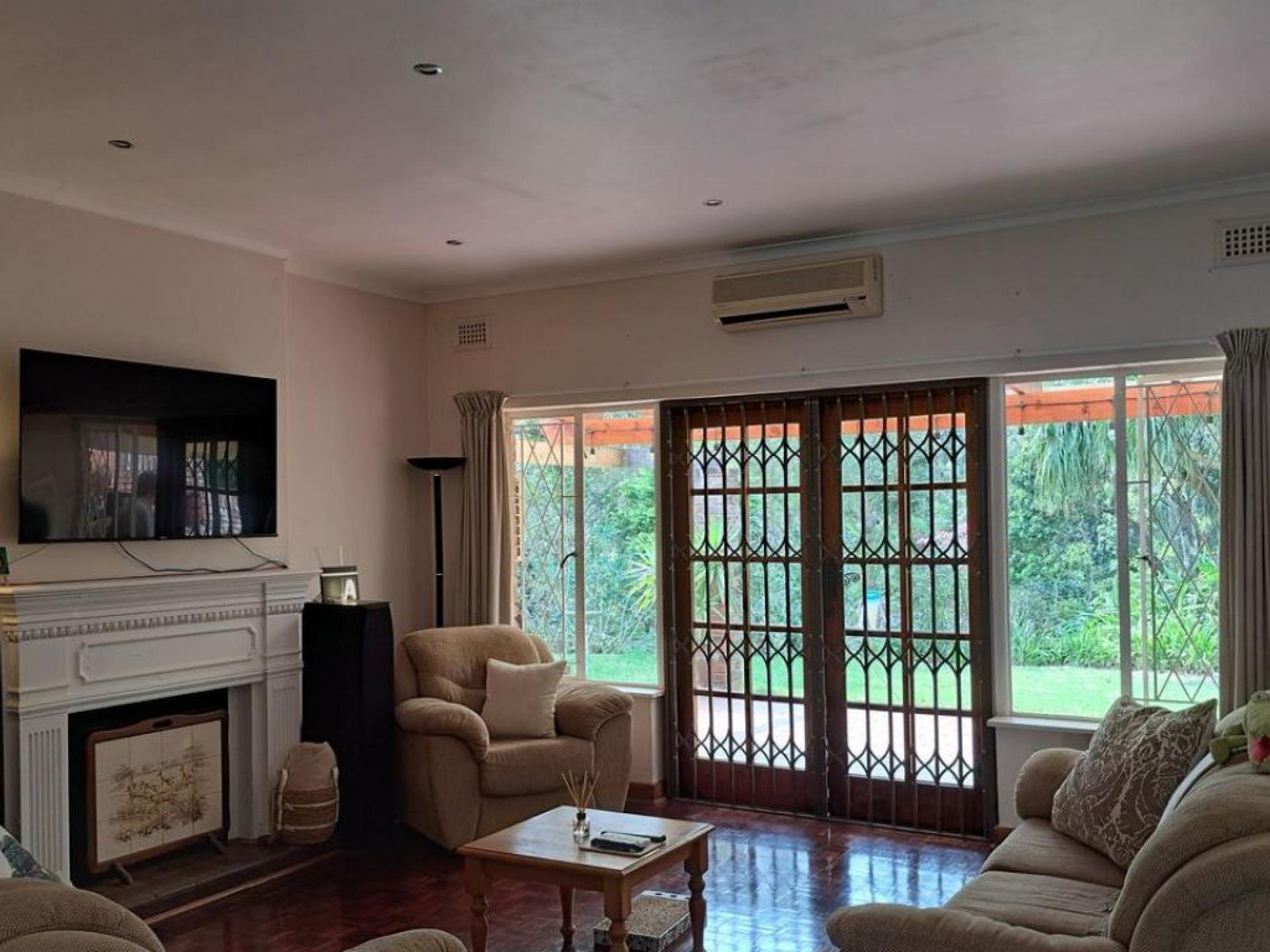  of property in Everton 