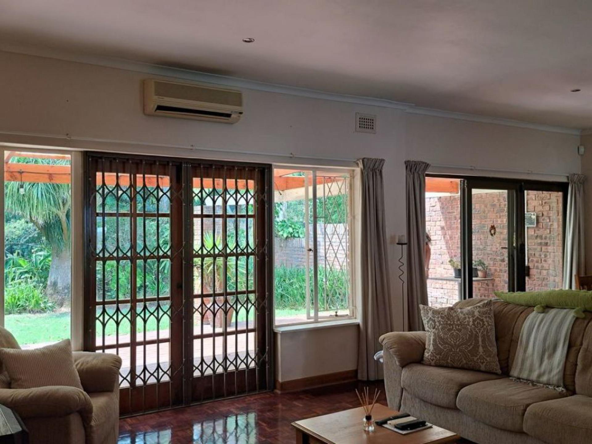  of property in Everton 