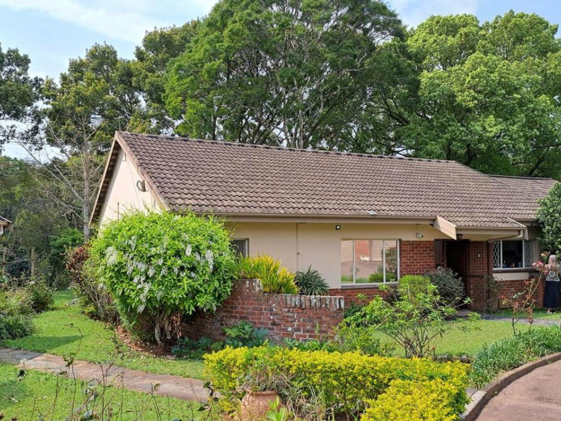  of property in Everton 