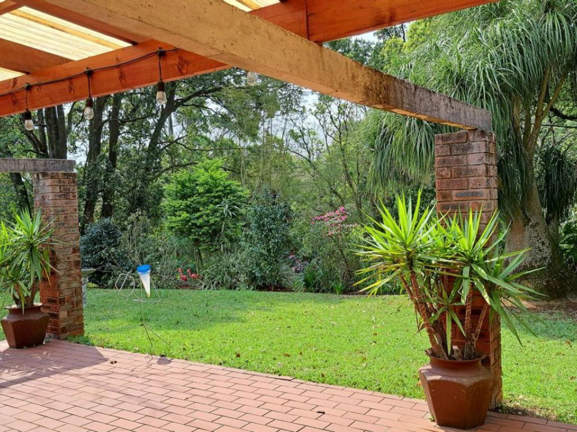  of property in Everton 