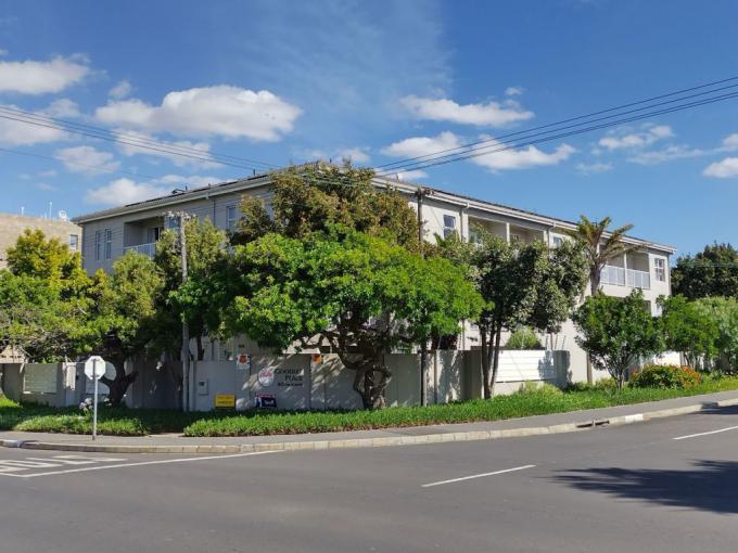 2 Bedroom Apartment for Sale For Sale in Table View - MR693576