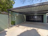  of property in Magaliessig