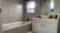 Main Bathroom - 5 square meters of property in Olivedale