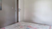 Bed Room 2 - 10 square meters of property in Olivedale
