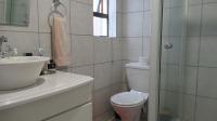 Main Bathroom - 5 square meters of property in Olivedale