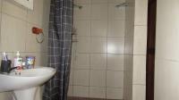 Bathroom 2 - 4 square meters of property in Olivedale