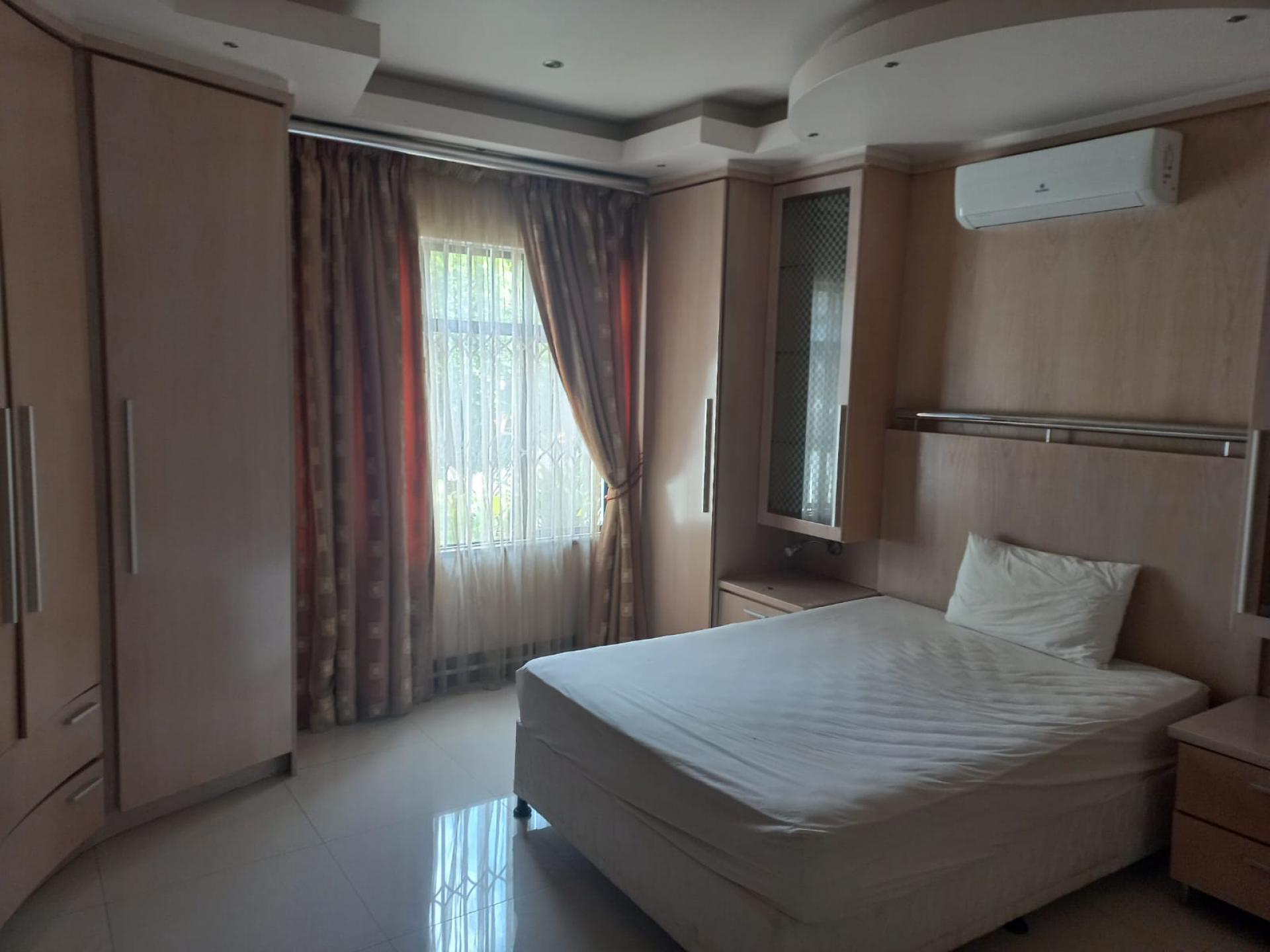  of property in Wyebank