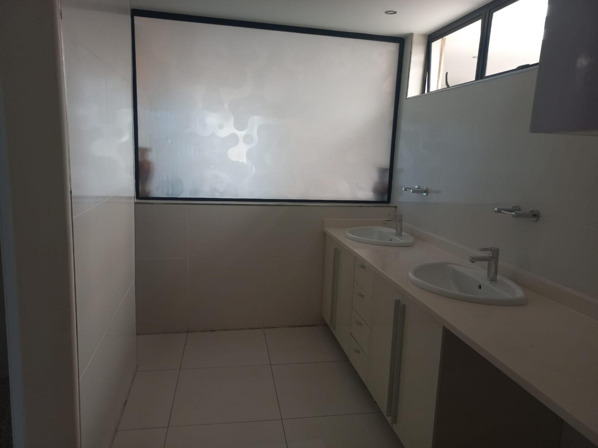  of property in Wyebank