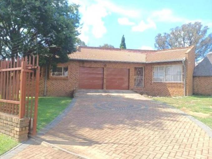 House for Sale For Sale in Winchester Hills - MR693622