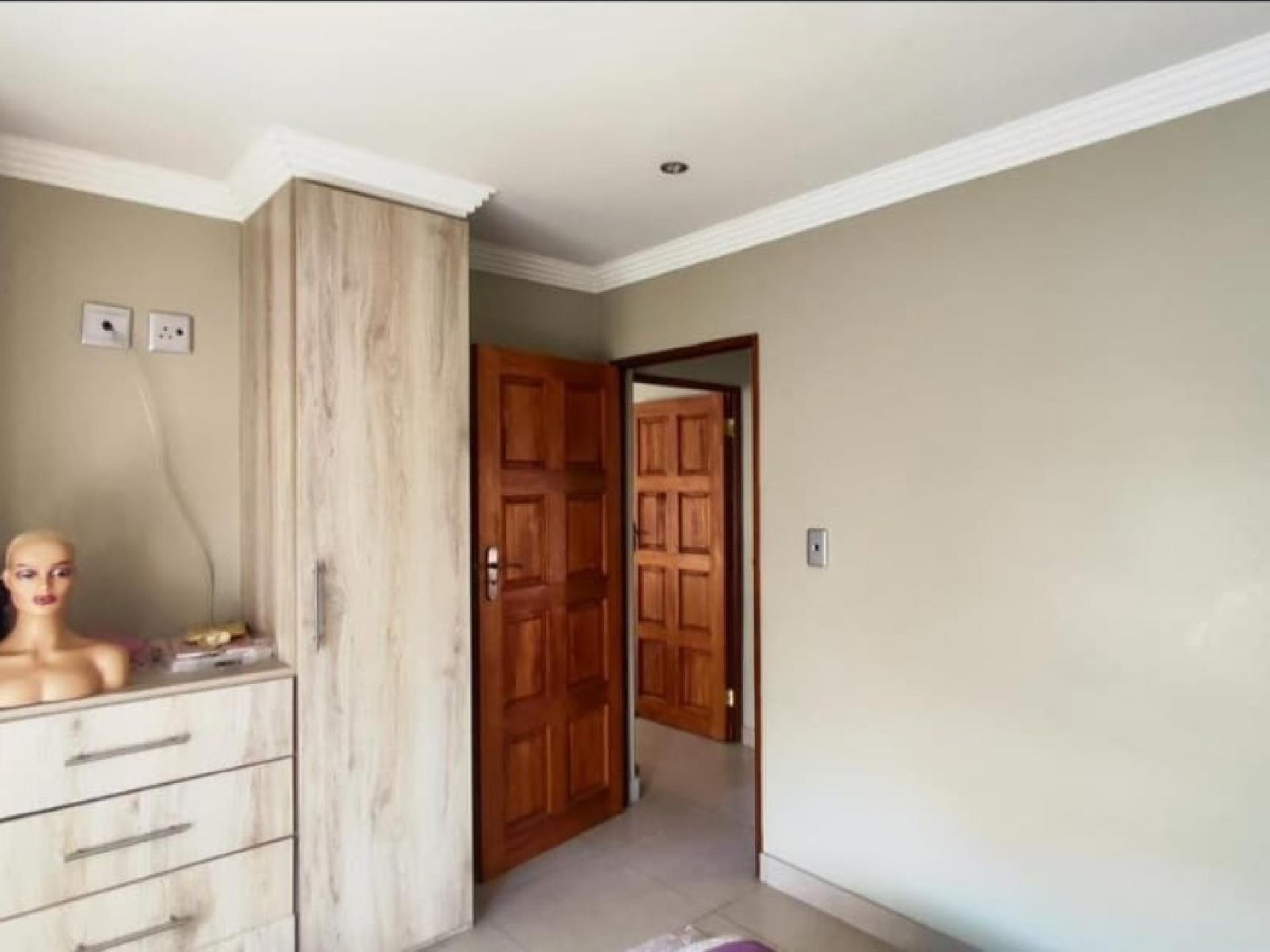  of property in Raceview