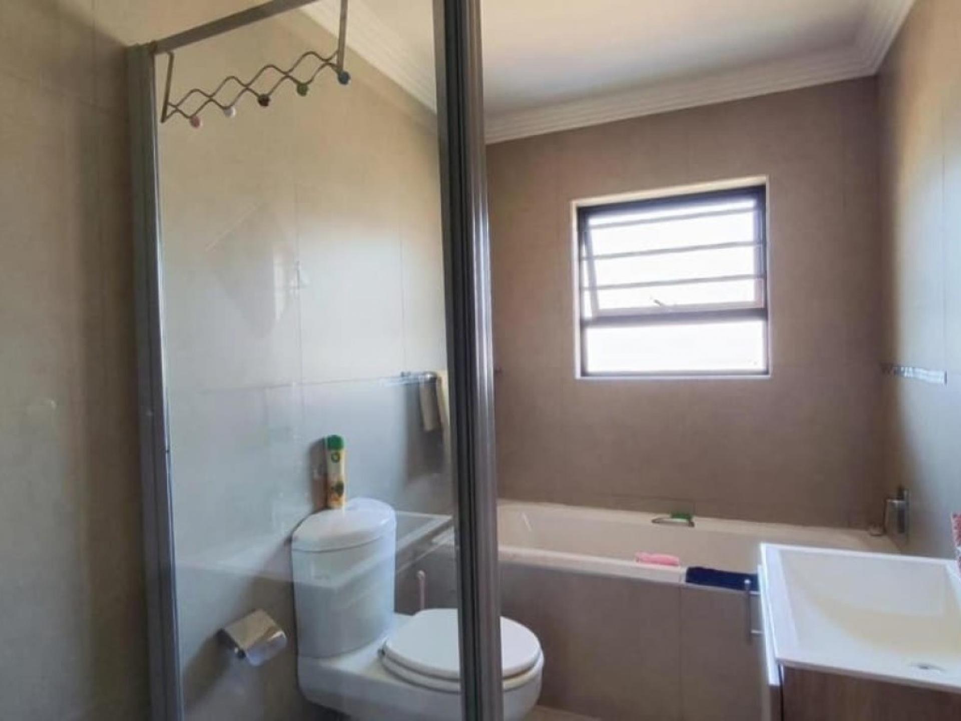  of property in Raceview