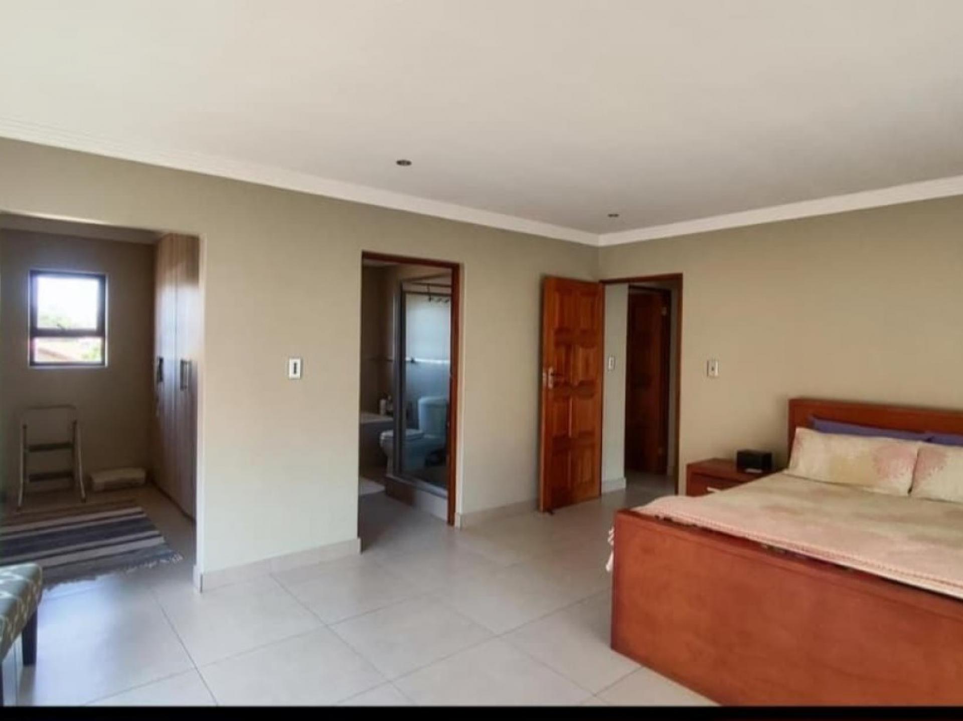  of property in Raceview