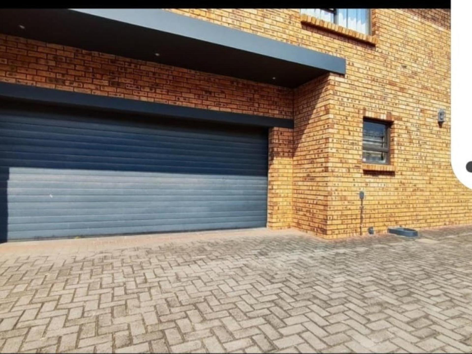  of property in Raceview