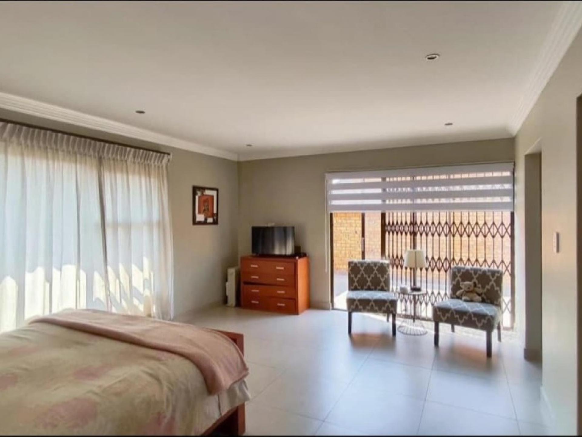  of property in Raceview