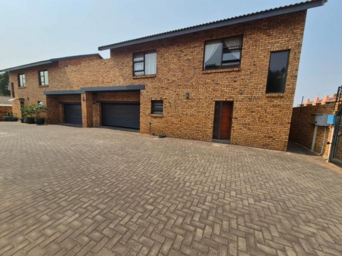 3 Bedroom Simplex for Sale For Sale in Raceview - MR693625