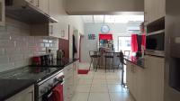 Kitchen - 8 square meters of property in Summerset
