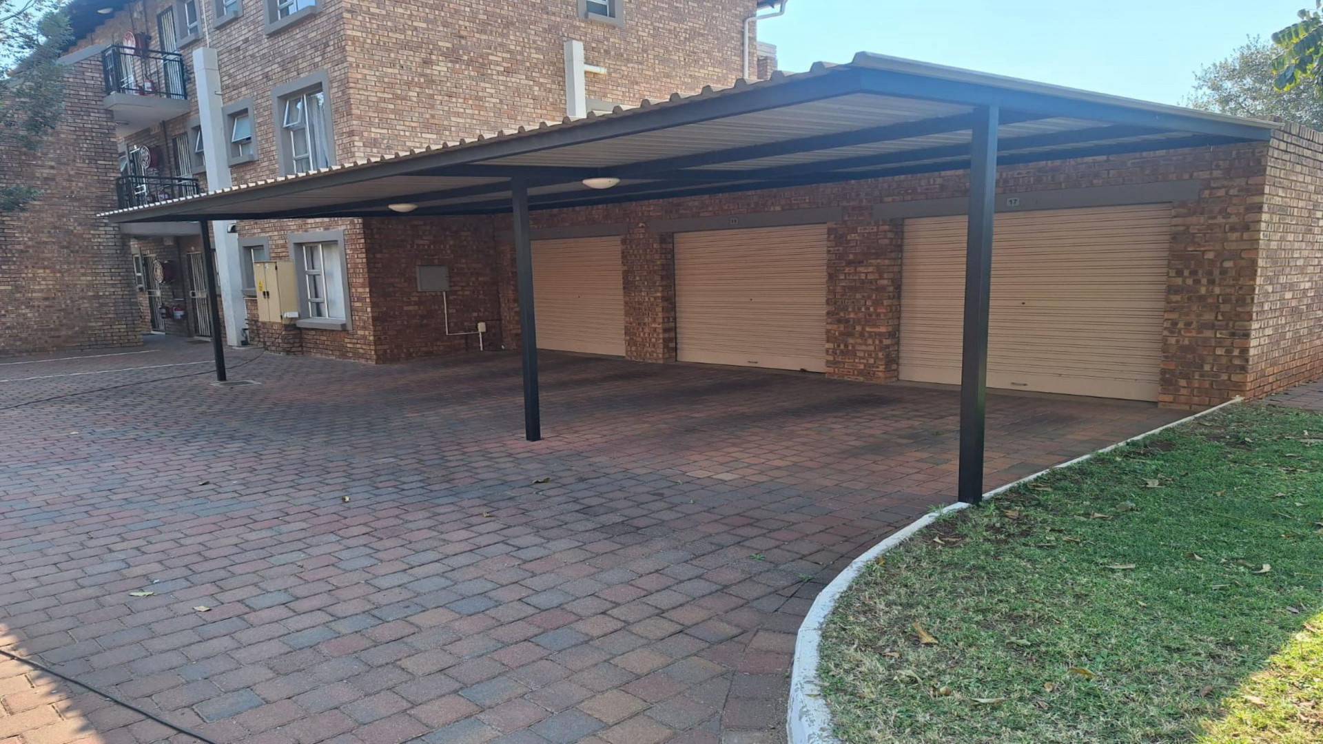 Carport  of property in Montana