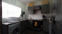 Kitchen - 7 square meters of property in Annlin