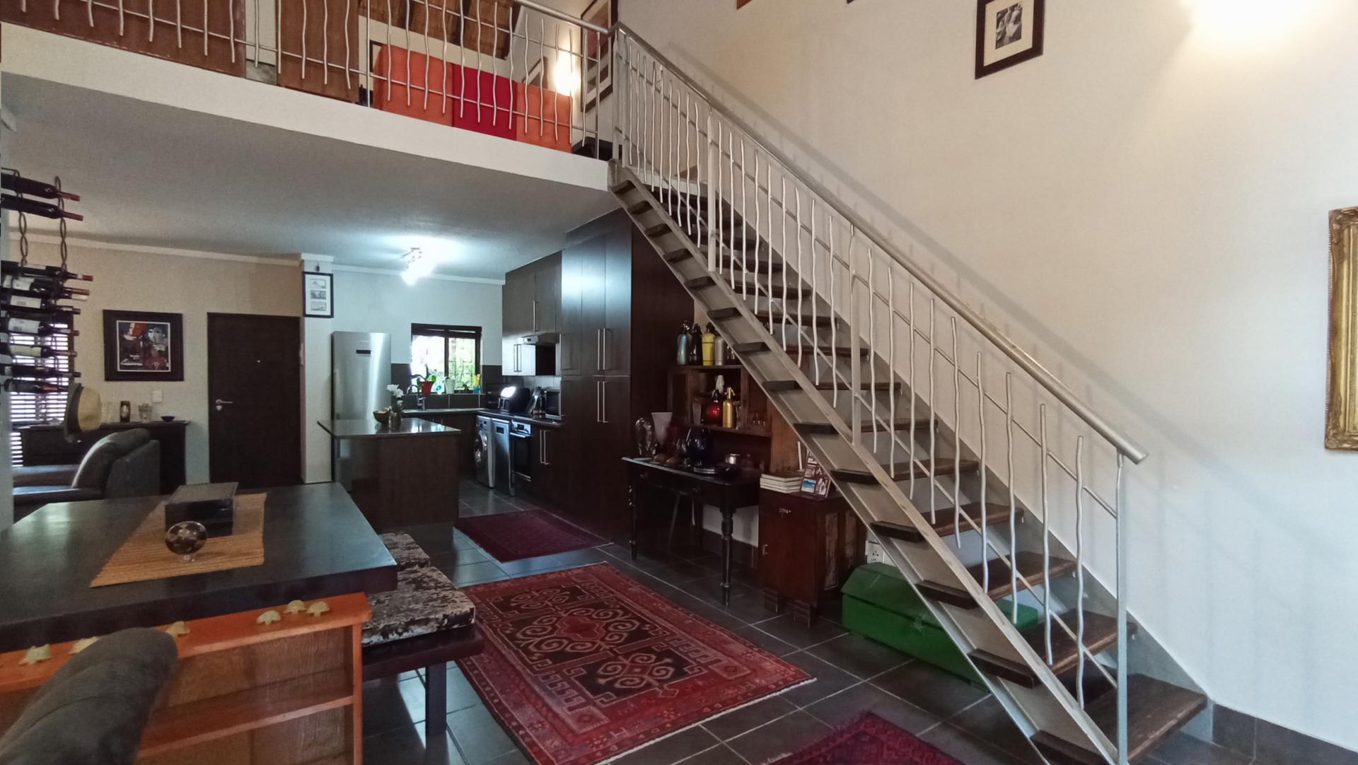 Dining Room - 18 square meters of property in Witkoppen