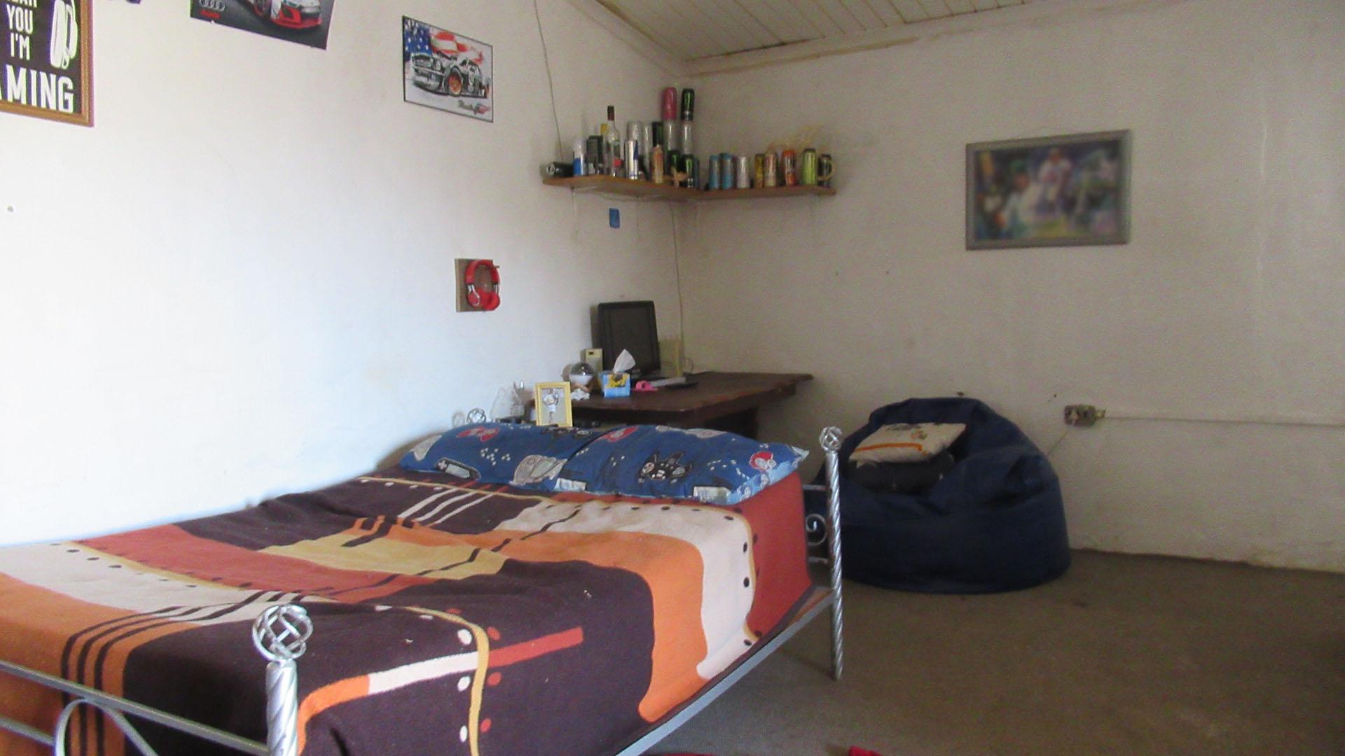 Bed Room 4 - 17 square meters of property in Sasolburg