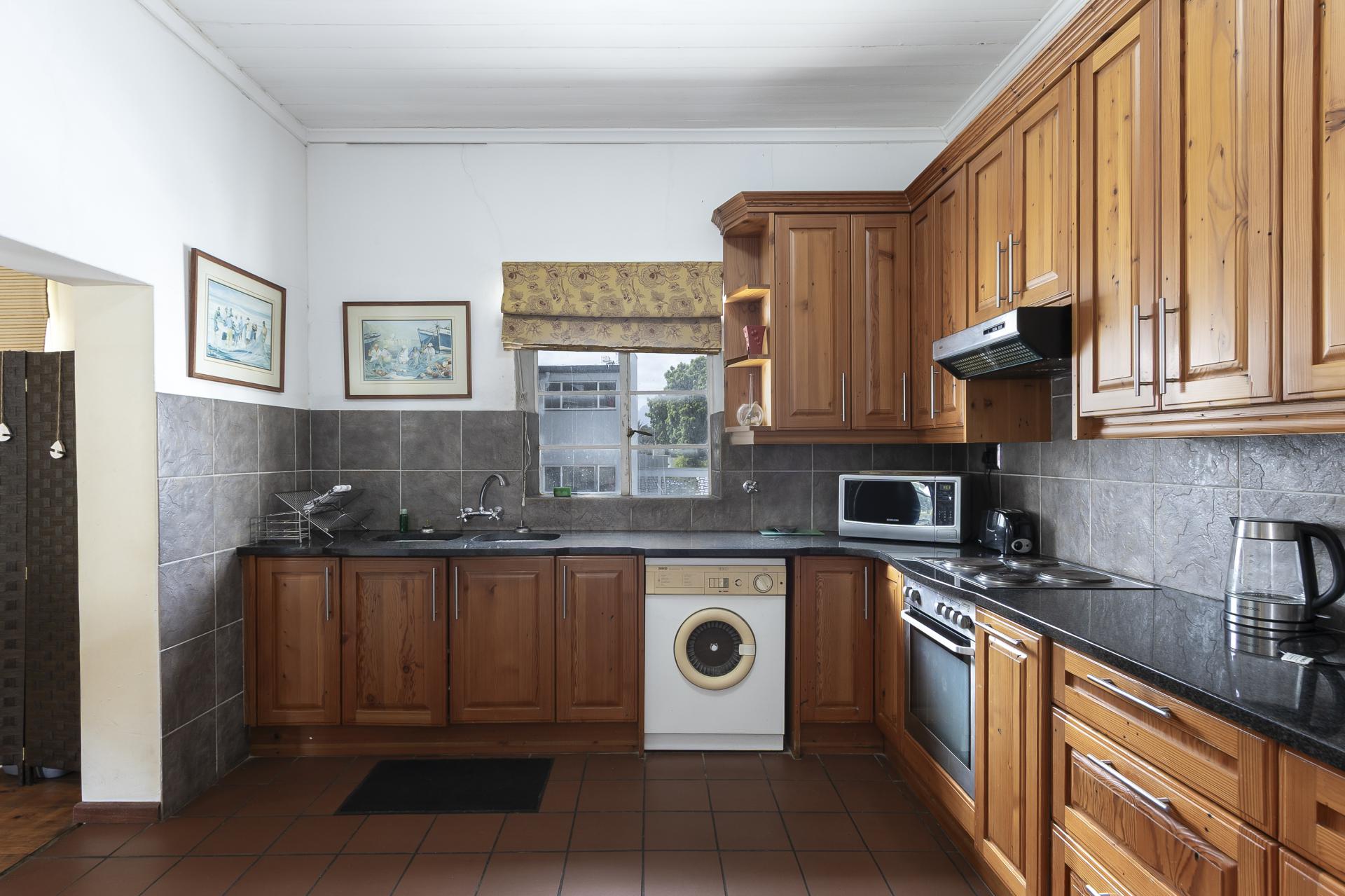  of property in Gordons Bay