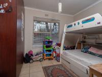  of property in Glenvista