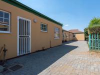  of property in Linmeyer