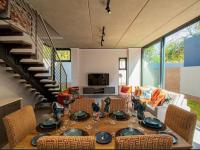  of property in Menlo Park