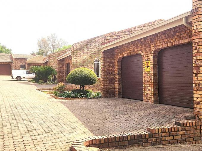 3 Bedroom Simplex for Sale For Sale in Heidelberg - GP - MR693754
