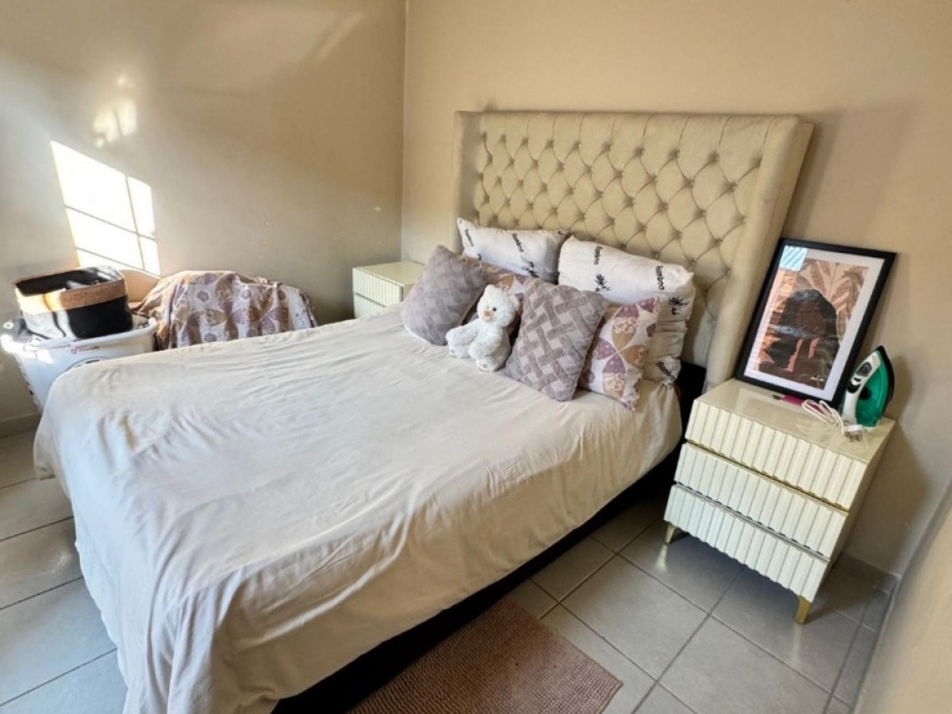  of property in South Hills