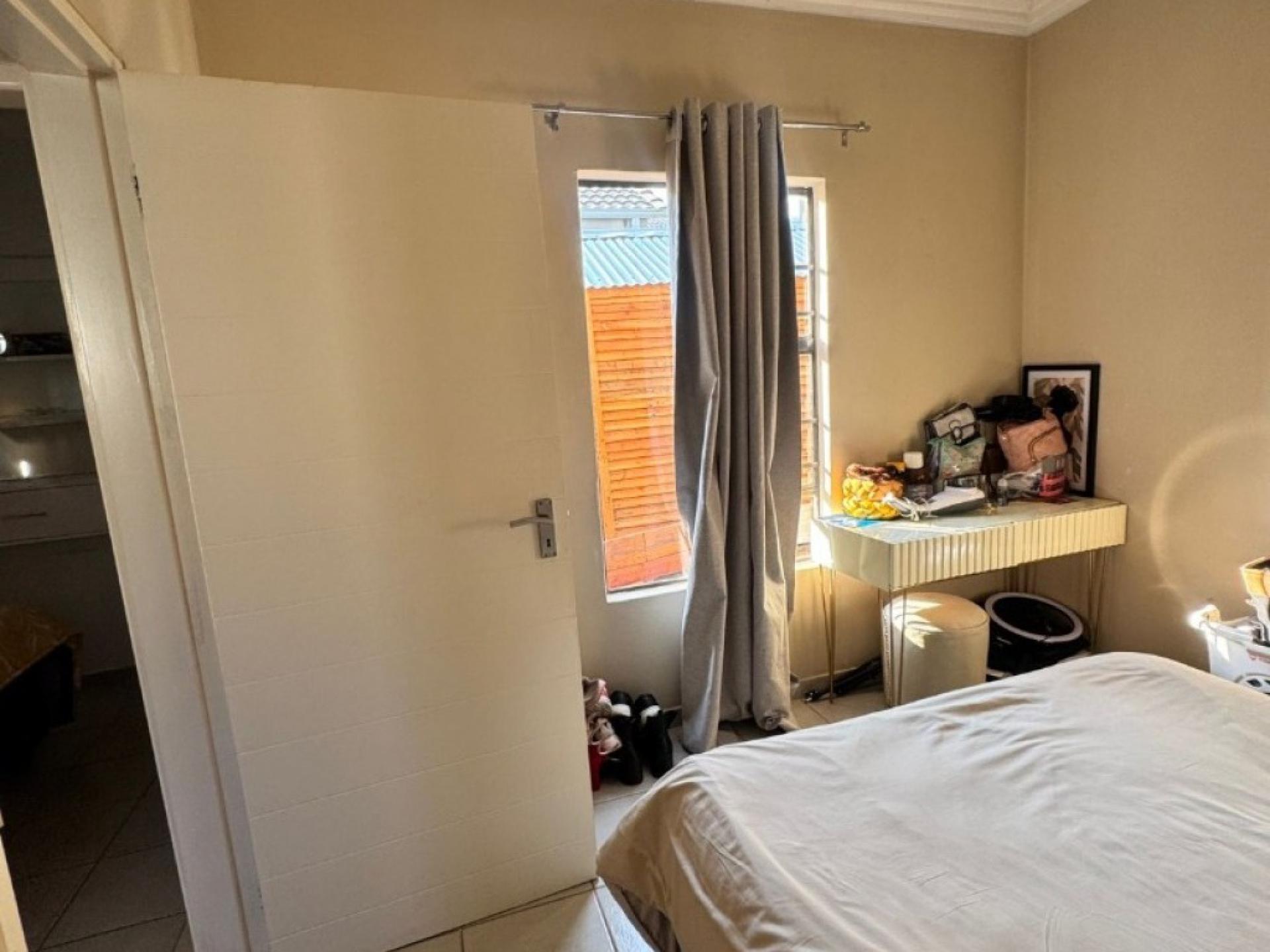  of property in South Hills