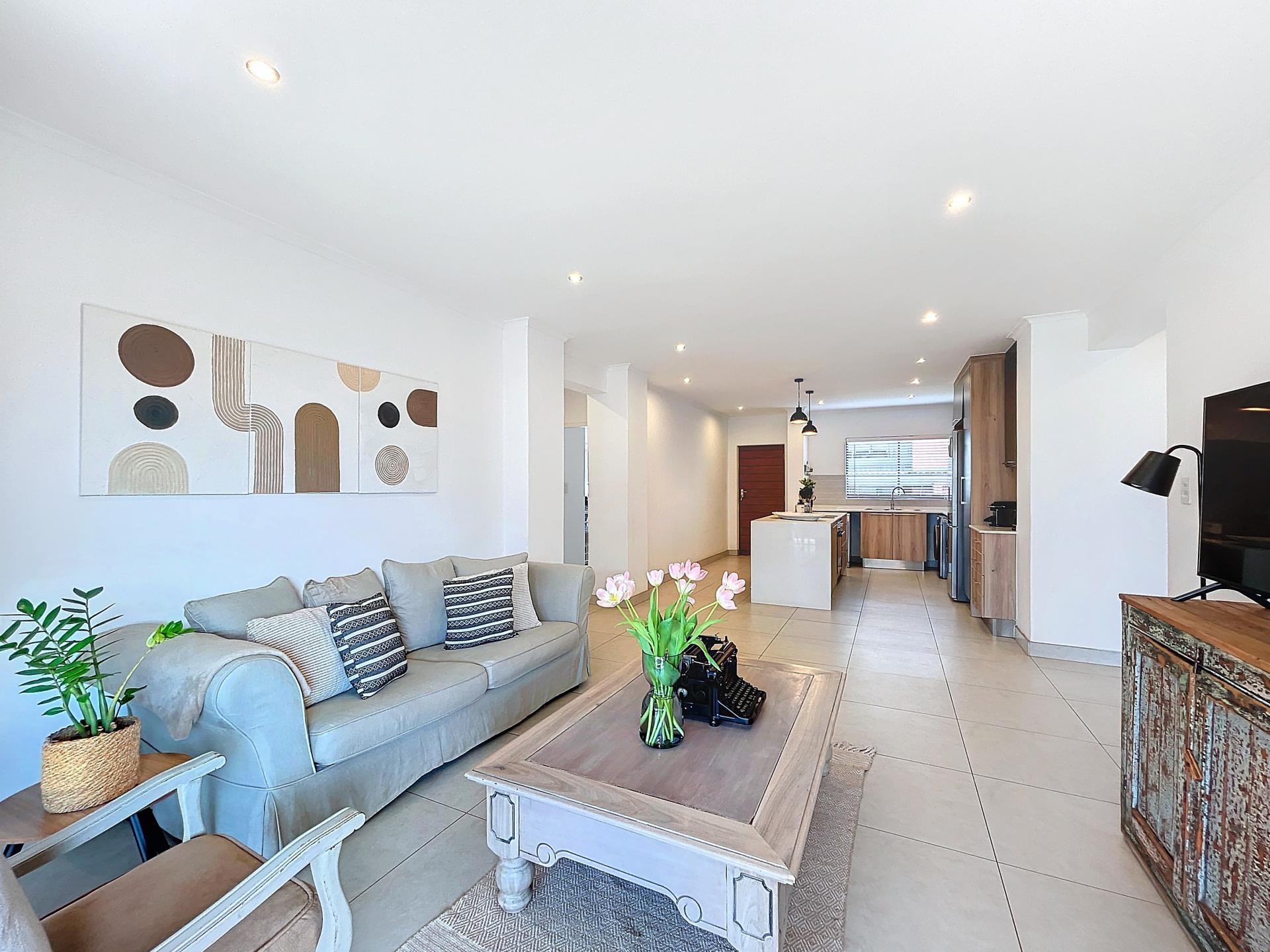  of property in Glen Marais