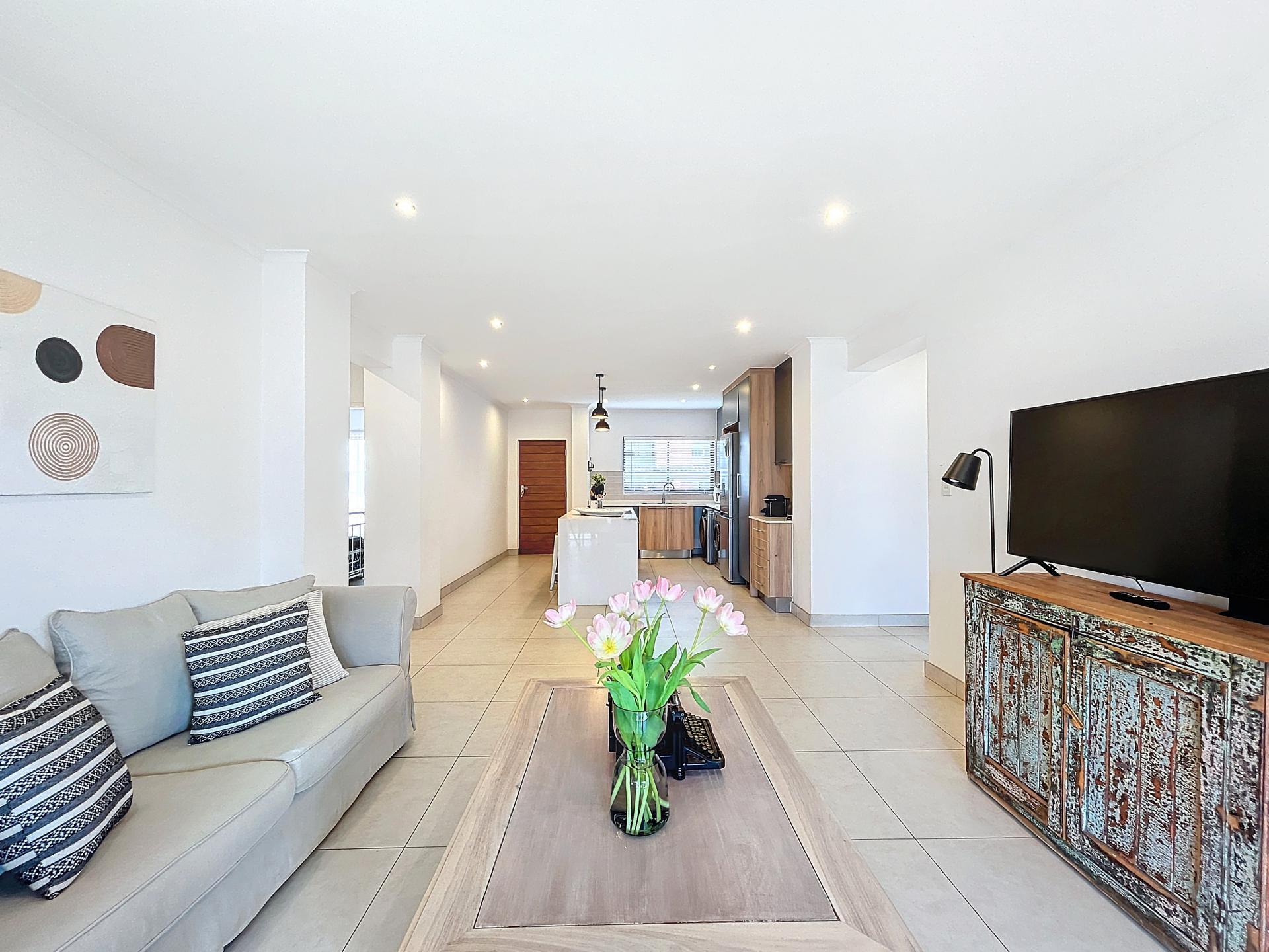  of property in Glen Marais