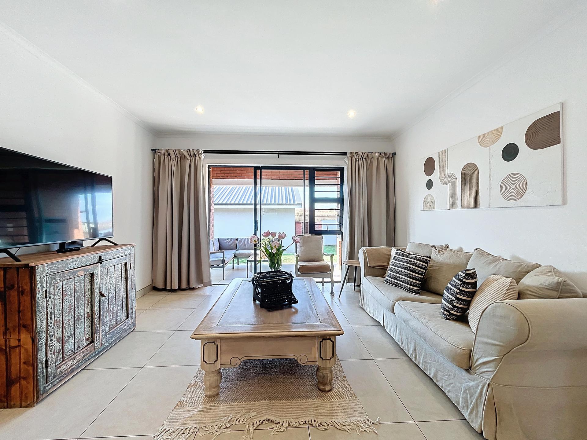  of property in Glen Marais